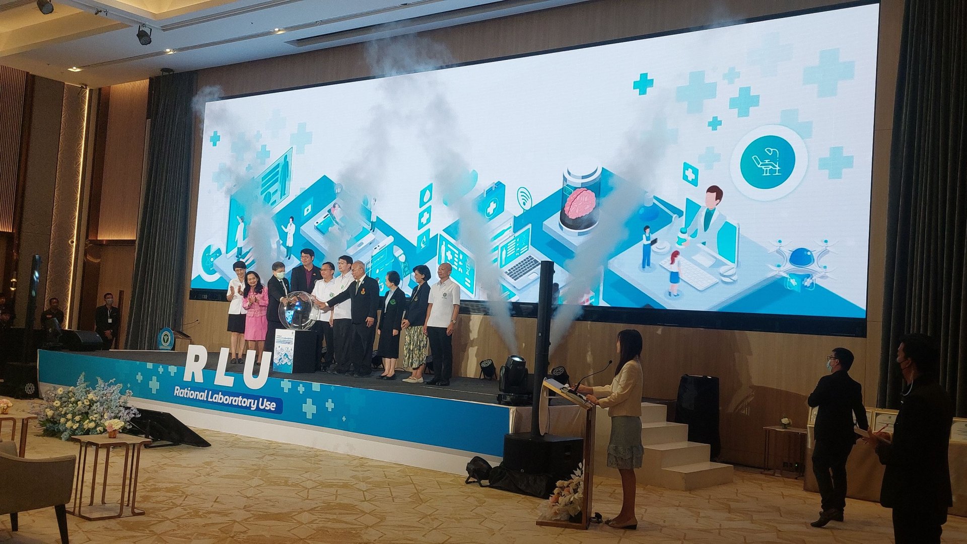 ภาพงาน effect iball co2 dryice papershoots ปี 67