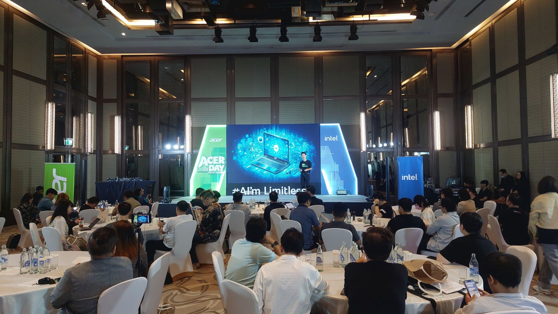 บริการให้เช่าเครื่องเสียง เช่าไฟ งานเปิดตัว acer โรงแรม ฮิลตันสุขุมวิท ซอยสุขุมวิท 24 วันที่ 24 กค 67 by vsoundqlighitng บริการให้เช่าเครื่องเสียง เช่าไฟ งานเปิดตัว acer โรงแรม ฮิลตันสุขุมวิท ซอยสุขุมวิท 24 วันที่ 24 กค 67 by vsoundqlighitng