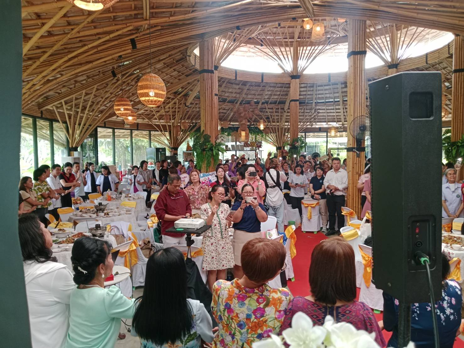 บรรยกาศในงาน ตั๊กแลนด์ นครปฐม