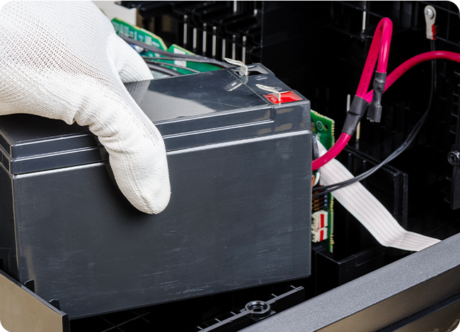 เปลี่ยนแบตเตอรี่ UPS ทุกขนาด 500VA - 1200KVA รับประกันคุณภาพแบตเตอรี่และบริการหลังการขาย เปลี่ยนแบตเตอรี่ UPS ทุกขนาด 500VA - 1200KVA รับประกันคุณภาพแบตเตอรี่และบริการหลังการขาย