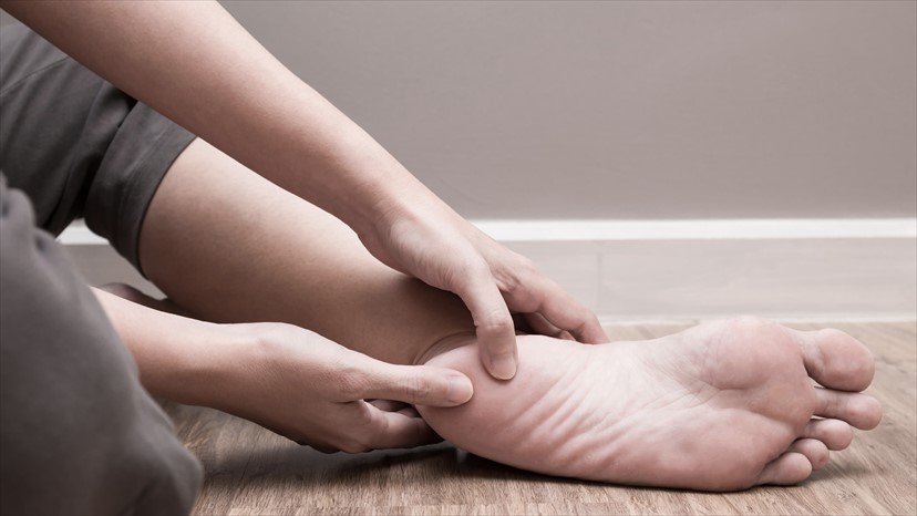 โรครองช้ำ (Plantar fasciitis)
