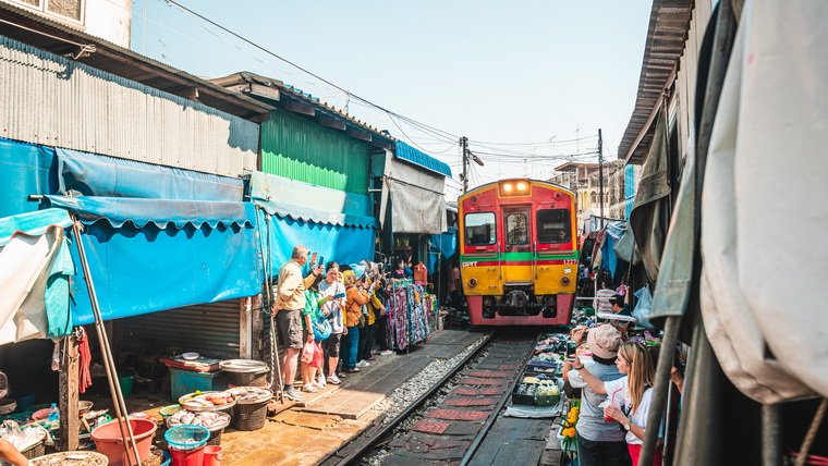 Local Tour and Cultural Experiences