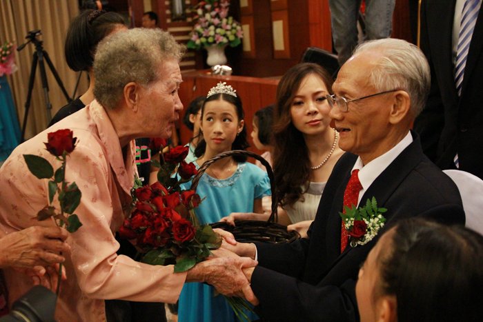 Celebrating 82 years old, Mr. Tern Daowan