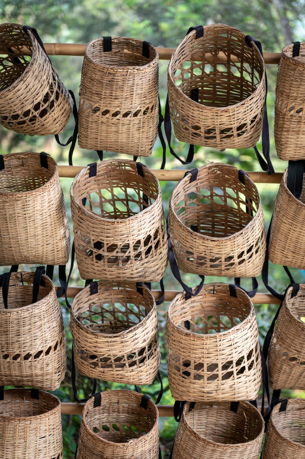 Shipping And Faq Araksatea