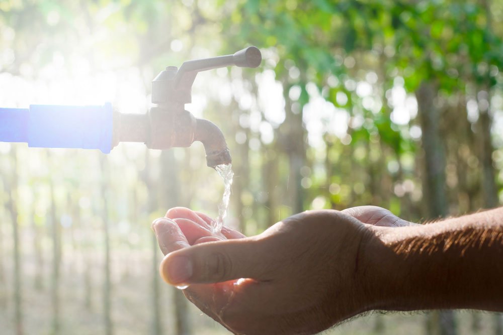 เคล็ดลับวิธีประหยัดน้ำประปาในบ้านคุณ เคล็ดลับวิธีประหยัดน้ำประปาในบ้านคุณ