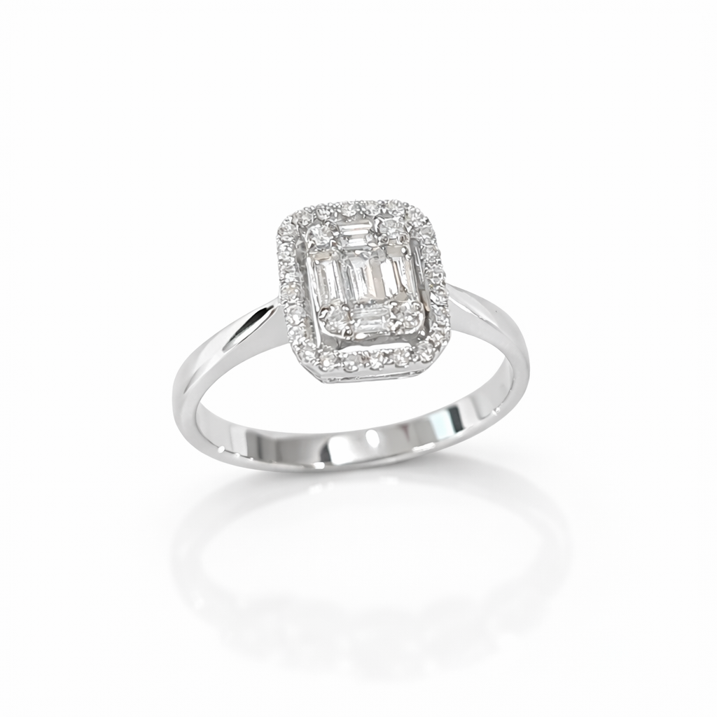 Ring 18K  White Gold with Baguette Diamond