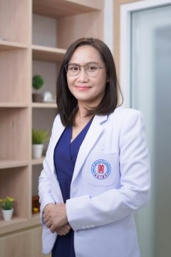 卢苗心资深中医师 卢苗心资深中医师