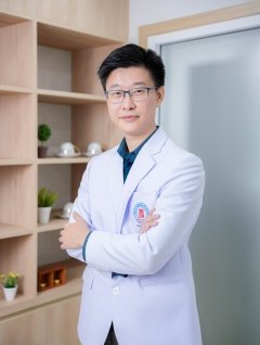 林育昇中医师 (2024年5月2日正式出诊)