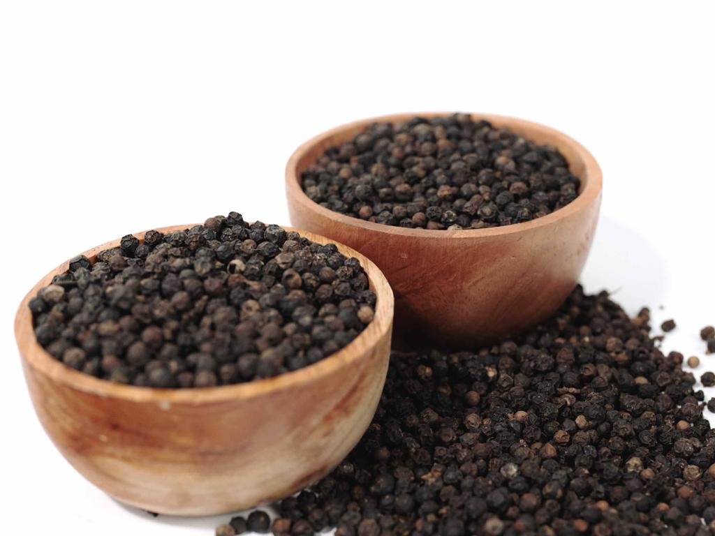 Benefits of Black Pepper: Health and Cuisine