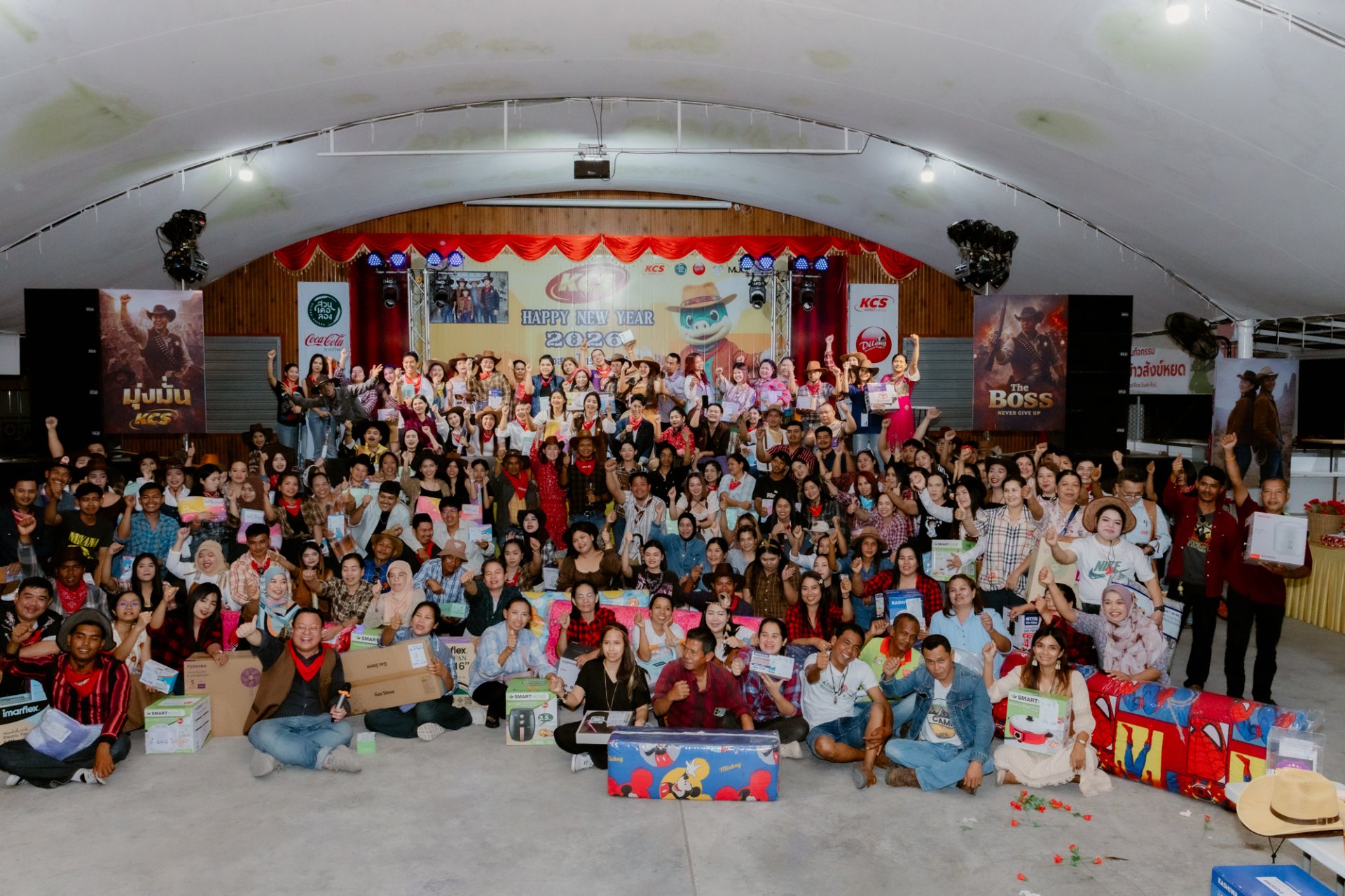 บริษัทในเครือ KCS Group จัดงานเลี้ยงปีใหม่ ฉลองความสำเร็จ ให้แก่พนักงานในเครือมากกว่า 200 คน