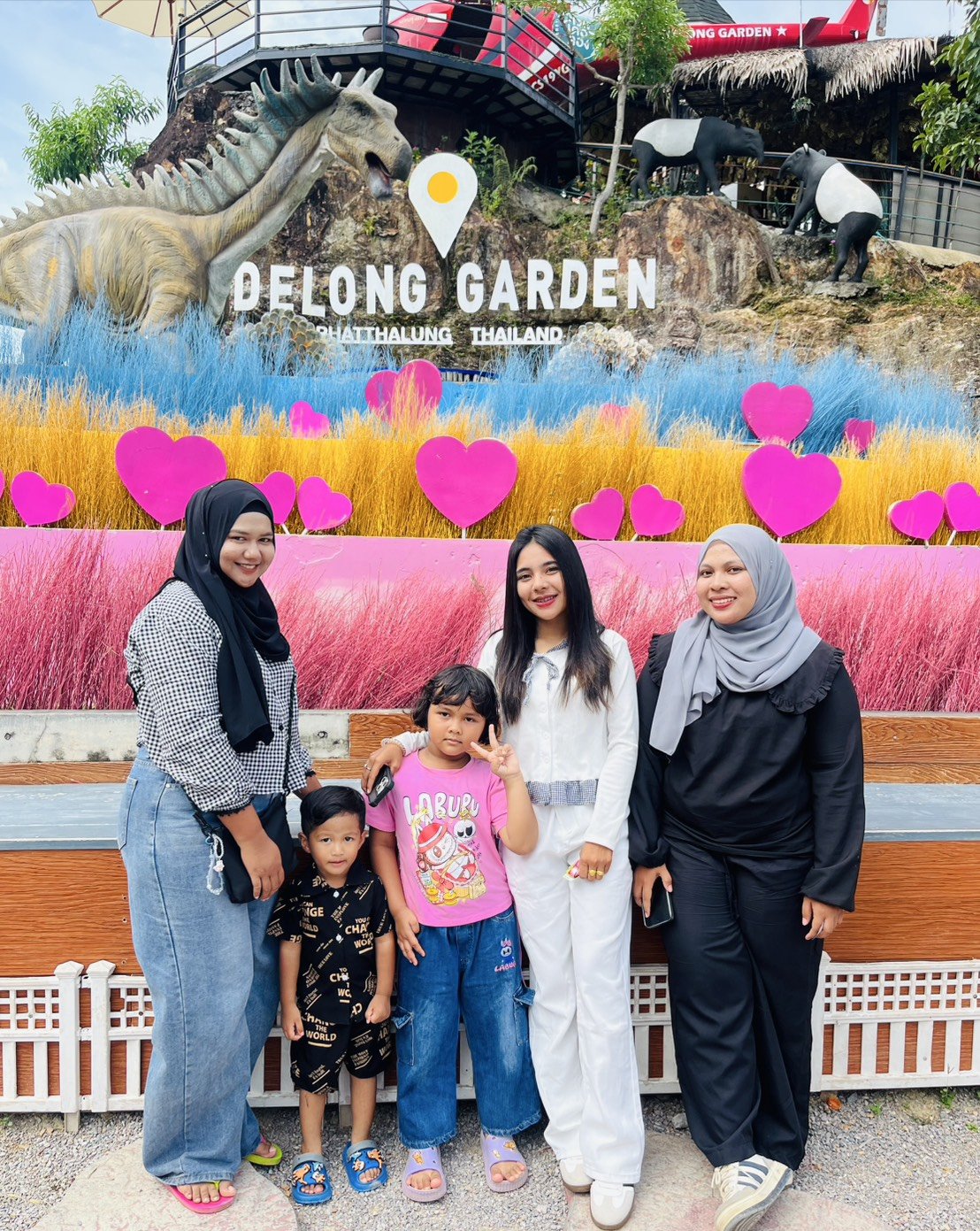 บันทึกรอยยิ้มวันหยุด: เติมเต็มความสุขและโมเมนต์สุดอบอุ่นของทุกครอบครัวที่ สวนเดอลอง พัทลุง