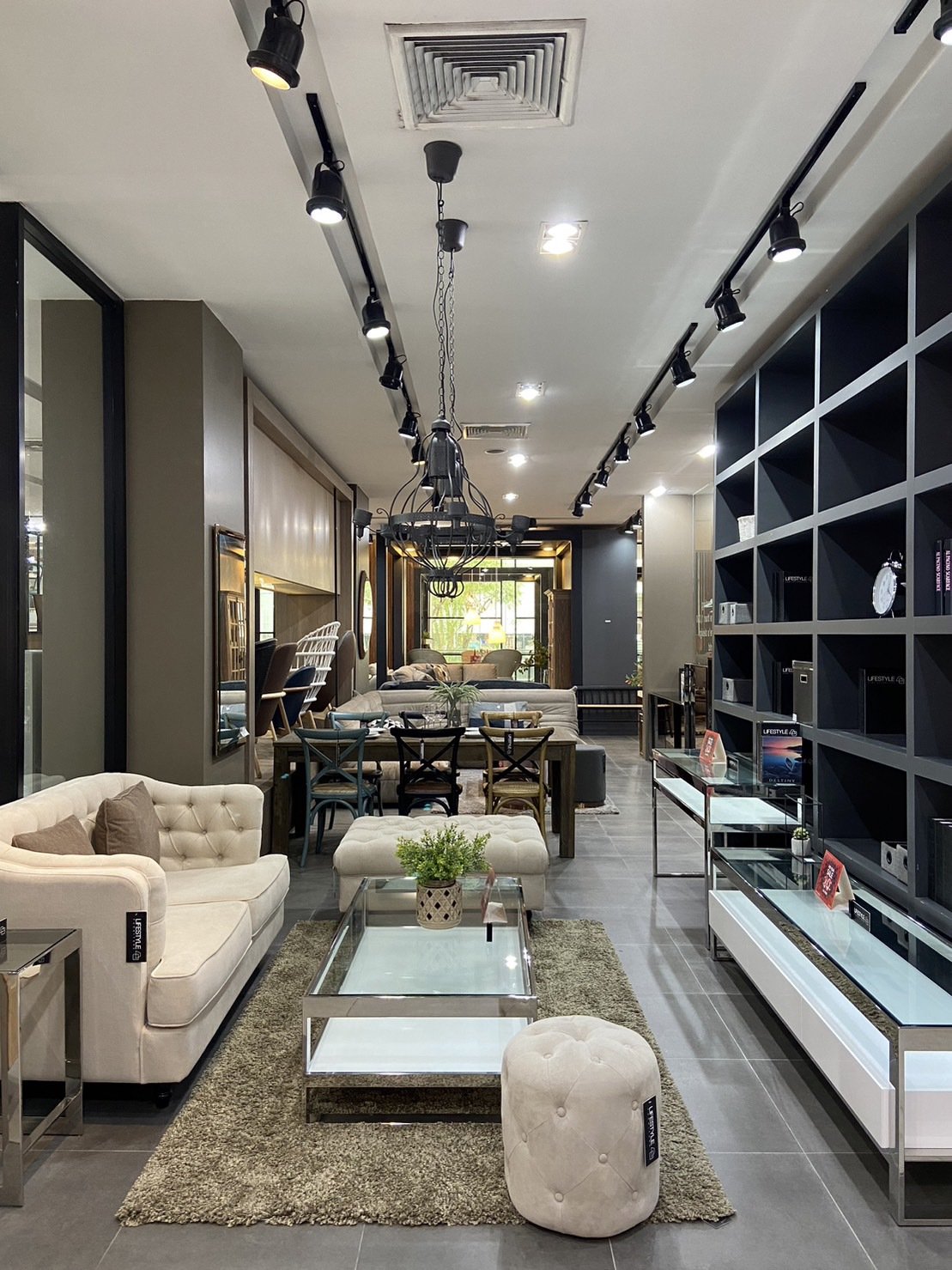 Boonthavorn Lifestyle furniture Huahin