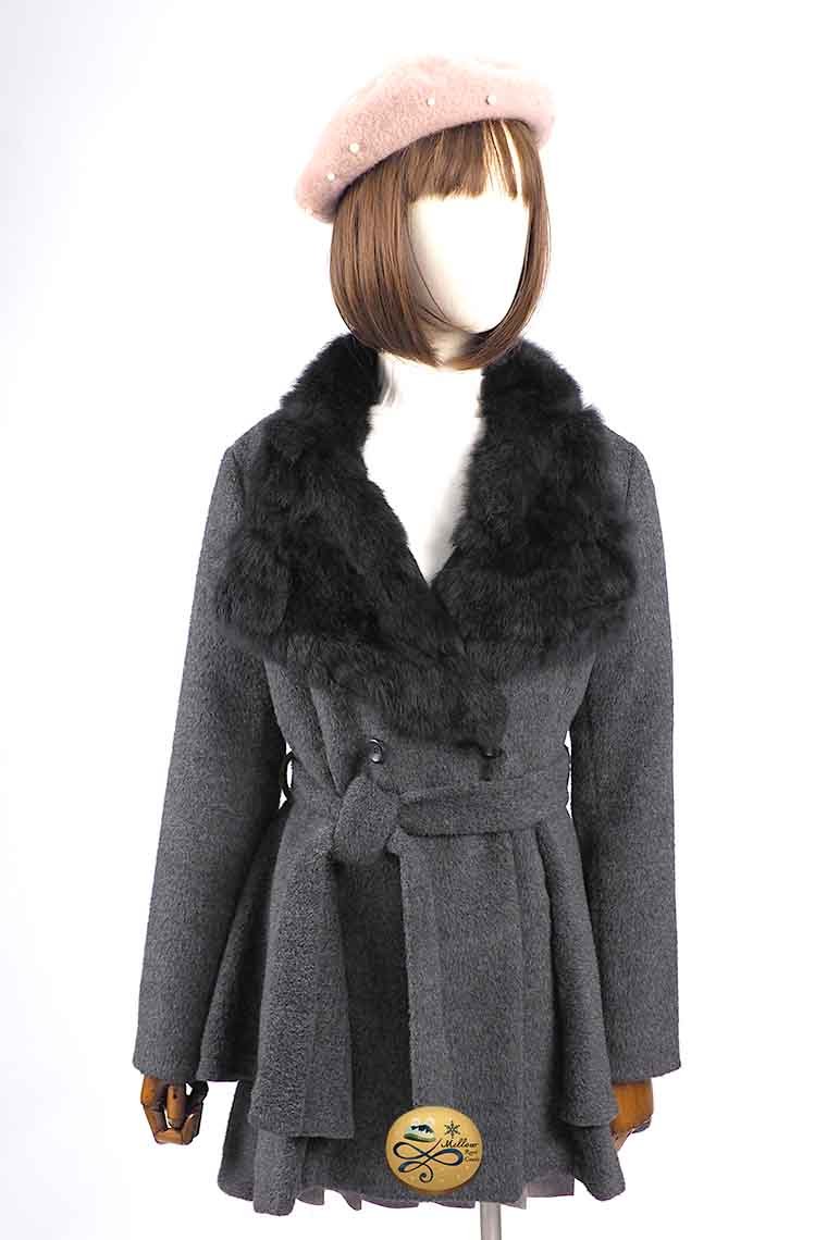 เช่าเสื้อโค้ทผู้หญิง รุ่น Glacier Gray Fur Swing Double Breasted Coat 902GCS094FAGYS1