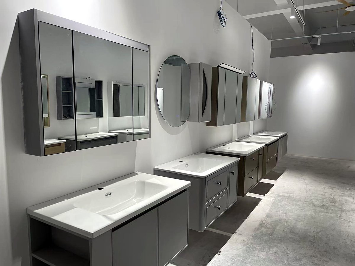 Built-in vanity units for hotel guest bathrooms by fync