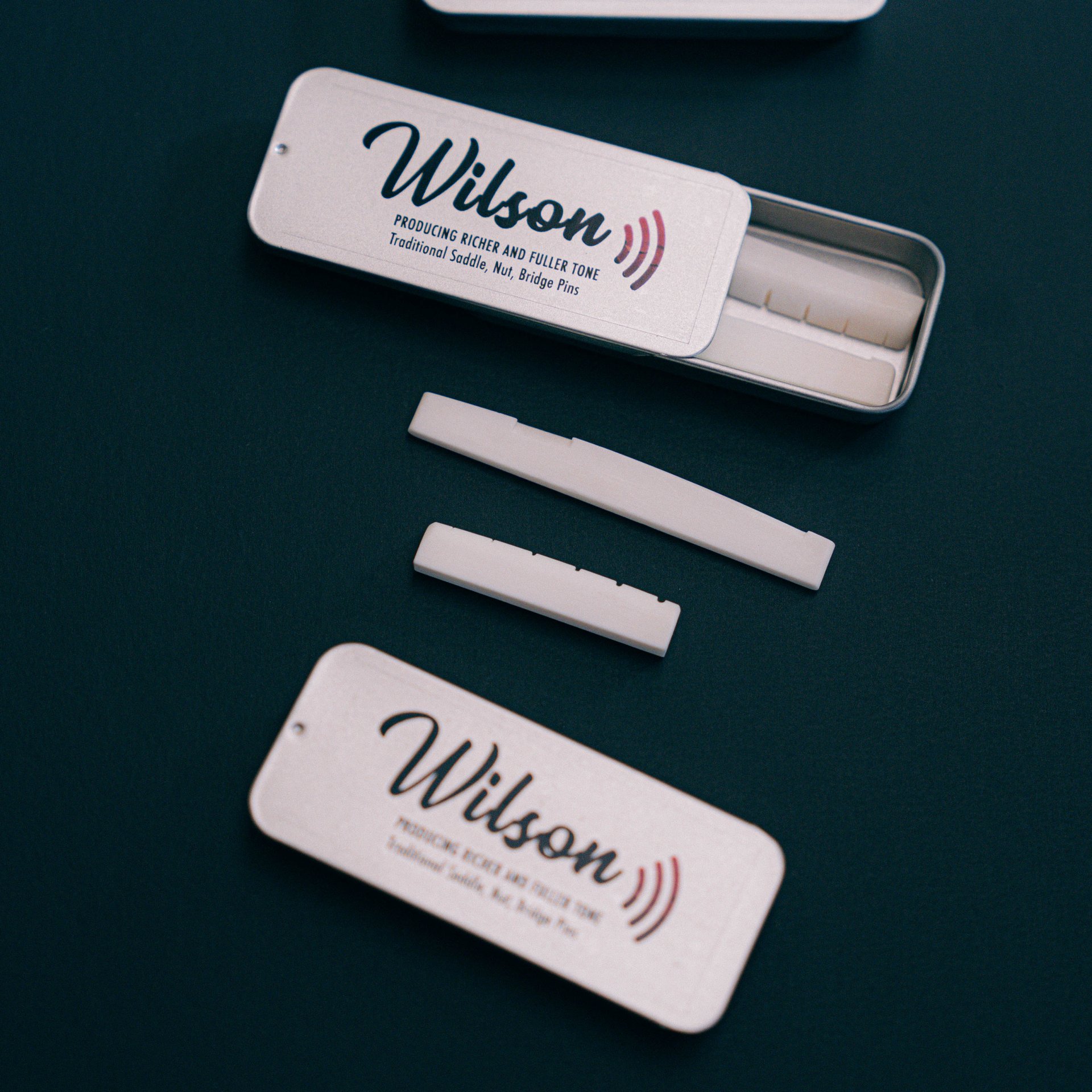 Genuine Bone Nut and Saddle อัพเกรดเสียง ดึงคุณภาพเสียง hermanguitar