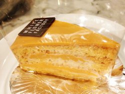 The White Flower Bakery Restaurant