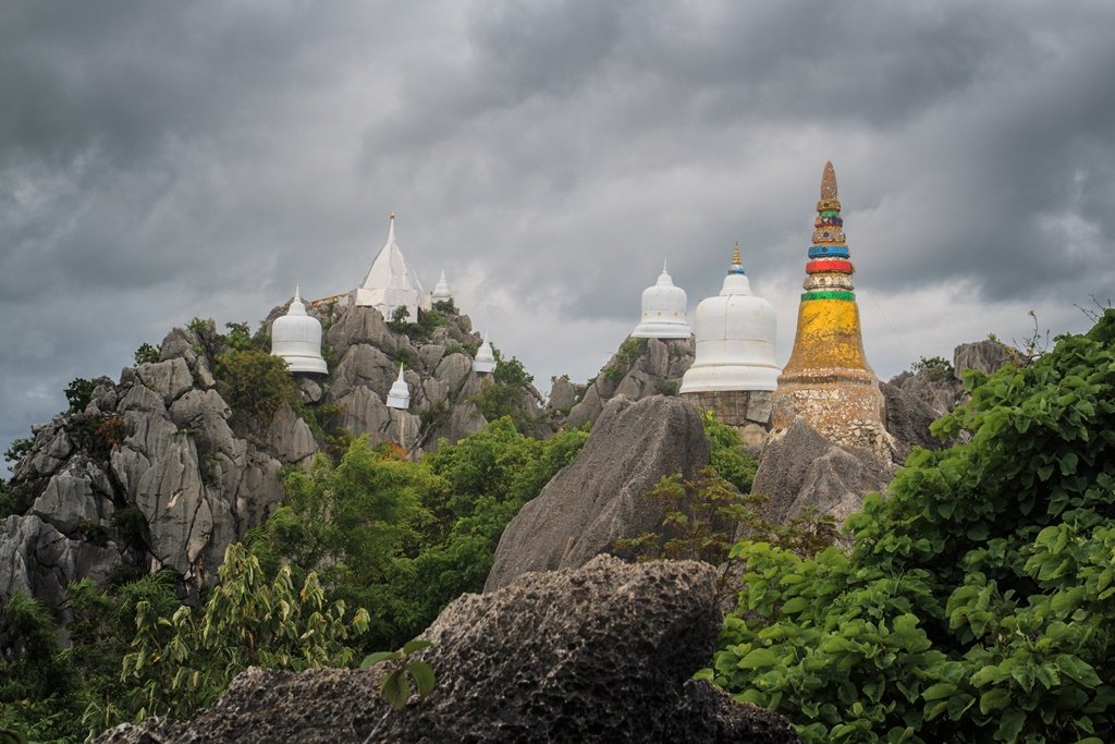 Amazing Wat Chalermprakiat in Unseen Thailand 