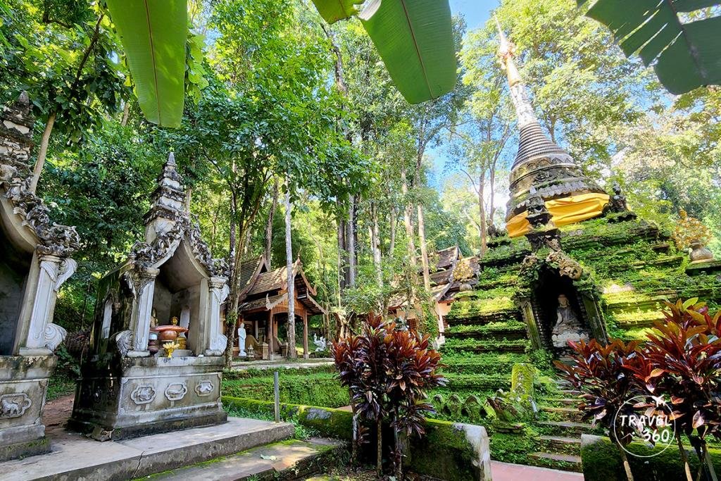 Doi Suhep Temple + Pha Lad Temple & Visit 8 Long Neck Different Hill Tribe Village