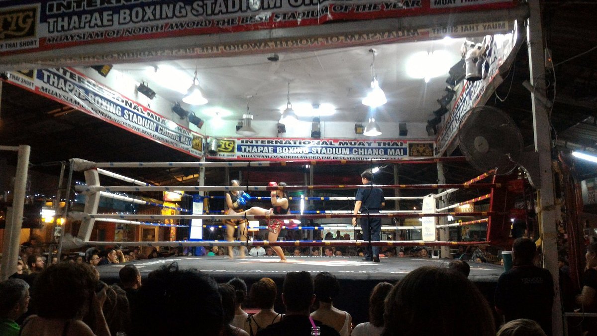 Thaphae Boxing Stadium Chiang Mai - yourtripthailand