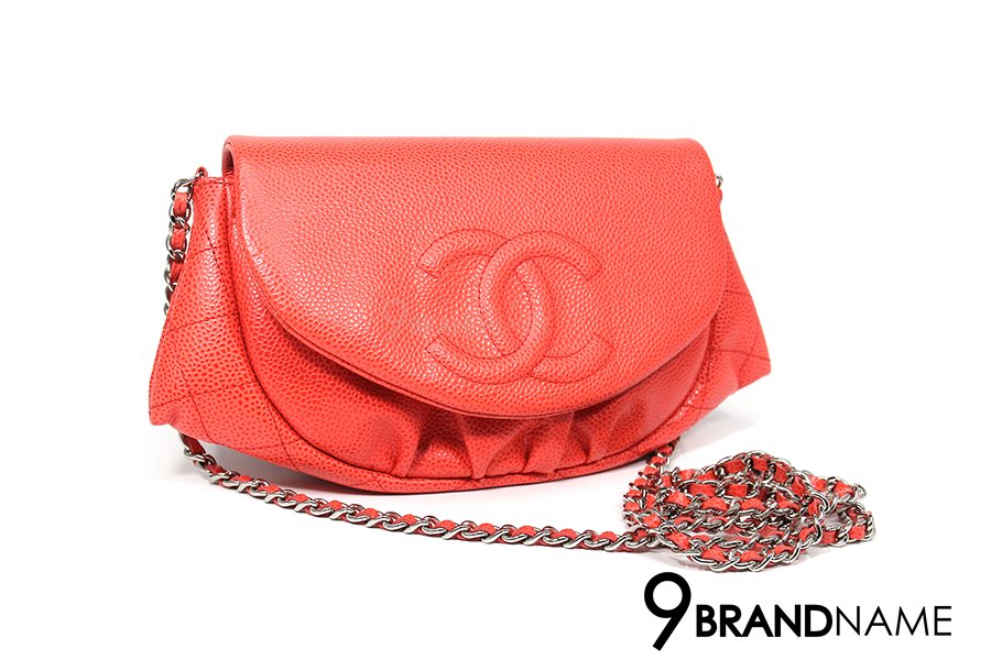 Chanel Wallet Bi-Fold Red Caviar SHW  - Used Authentic Bag กระเป๋าตังค์ ชาแนล สีแดง เม็ดคาเวีย อะไหล่เงิน ใบยาวจุการ์ดได้เยอะ สีแดงสวย เม็ดคาเวียยังสวย ใบยาวแบบพับใช้งานสะดวกมากๆคะ