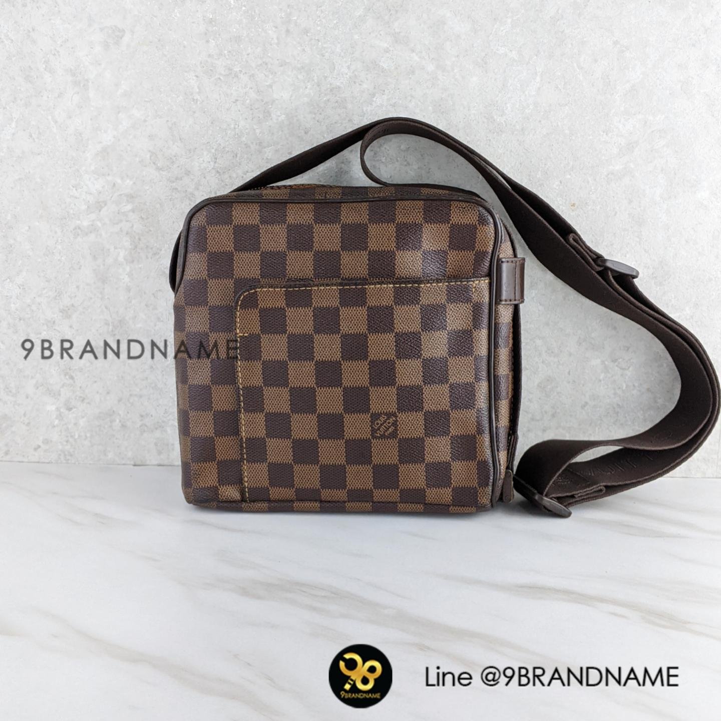 Louis Vuitton Mahina iPad Air Soft Case