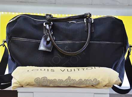 Louis Vuitton Keepall GEANT กระเป๋าเดนทางผู้ชาย ผ้าคานวาสสีดำ สุดเท่ใช้ง่ายค่ะ