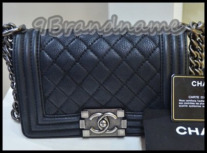 Chanel Boy Black Caviar Mini Size 8 - Used Authentic กระเป๋าชาแนลบอยไซส์เล็ก หนังคาเวียร์ สีดำ อะไหล่รมดำ หายากค่ะา มือสองสภาพดี