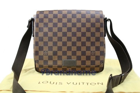 Louis Vuitton Districe PM Damier - Used Authentic Bag  กระเป๋าหลุยวิตตองดิสทริค ไซส์เล็กลายดามิเย่ ของแท้มือสองสภาพดีค่ะ