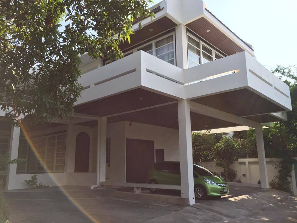 Luxury large house for rent, located in Sukhumvit 71 road, 