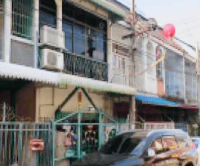 Townhouse for sale, Soi Prachachuen 25, Prachachuen Road.