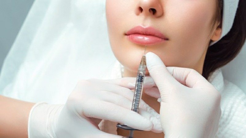 ฉีดฟิลเลอร์ที่ปาก สวยงามได้รูปแบบดั่งใจ ฉีดฟิลเลอร์ที่ปาก สวยงามได้รูปแบบดั่งใจ