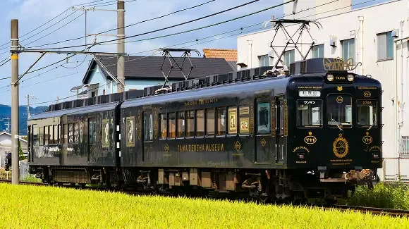 รถไฟธีม Tama Train Museum วิ่งในเส้นทาง Kishigawa Line ของบริษัท Wakayama Electric Railway