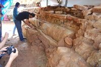 ขุด เจดีย์วัดธรรมศาลา สมัยทวารวดี - ปัญหาเจดีย์ทวาฯ มีรูปลักษณ์อย่างไร ขุด เจดีย์วัดธรรมศาลา สมัยทวารวดี - ปัญหาเจดีย์ทวาฯ มีรูปลักษณ์อย่างไร