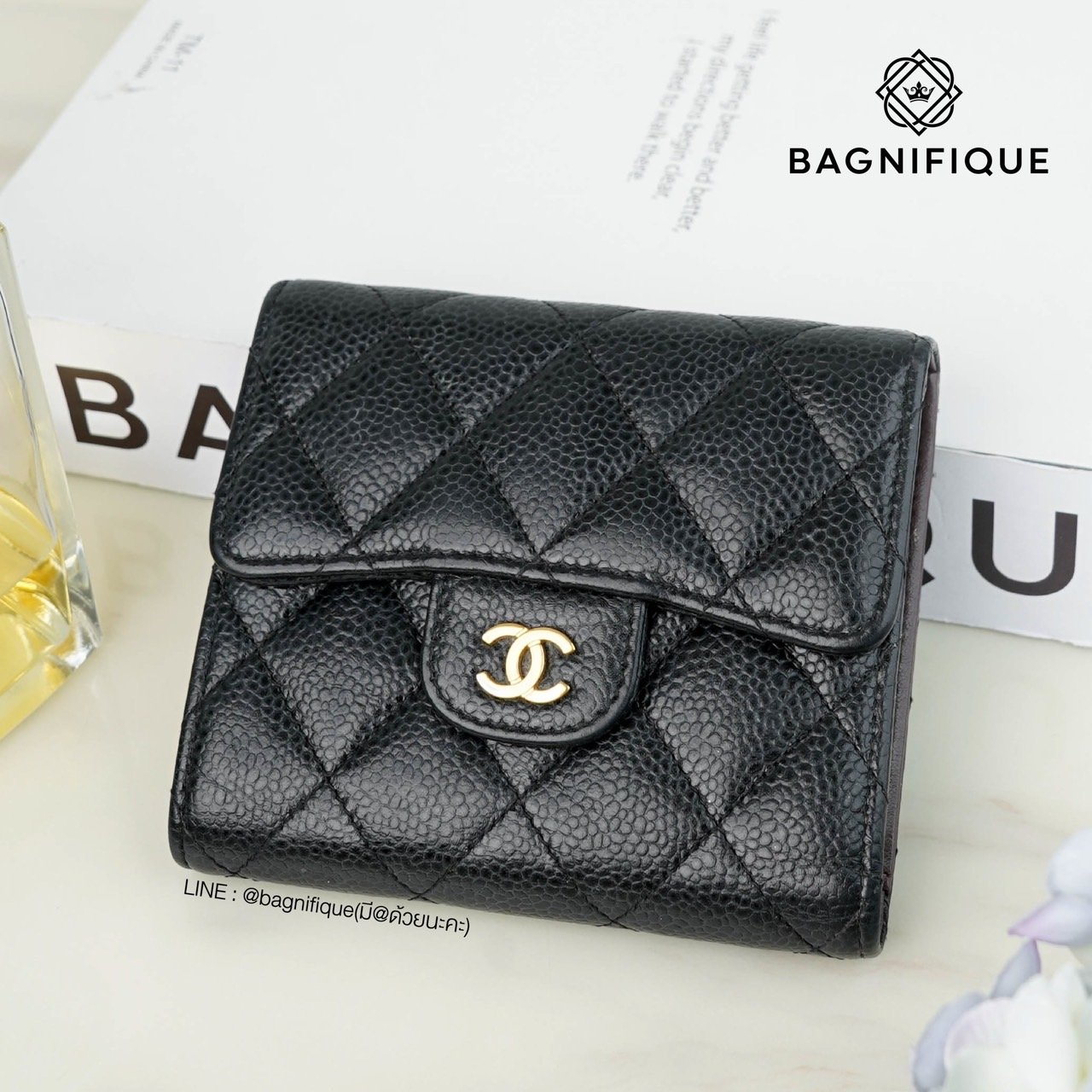 Used chanel lyen quilted lambskin wallet  LEATHER