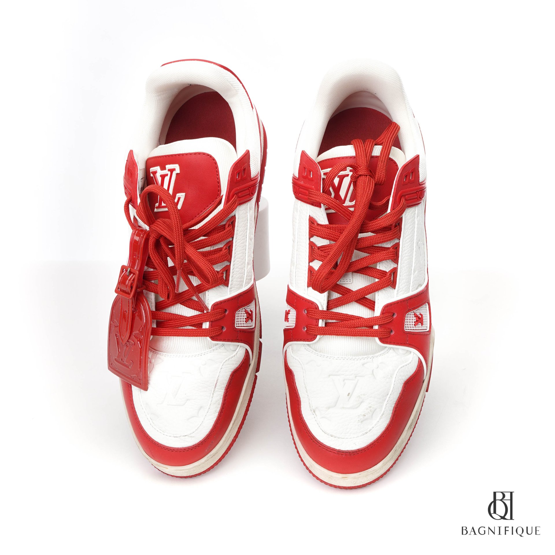 LV SNEAKERS 9.5 WHITE RED - bagnifiquethailand