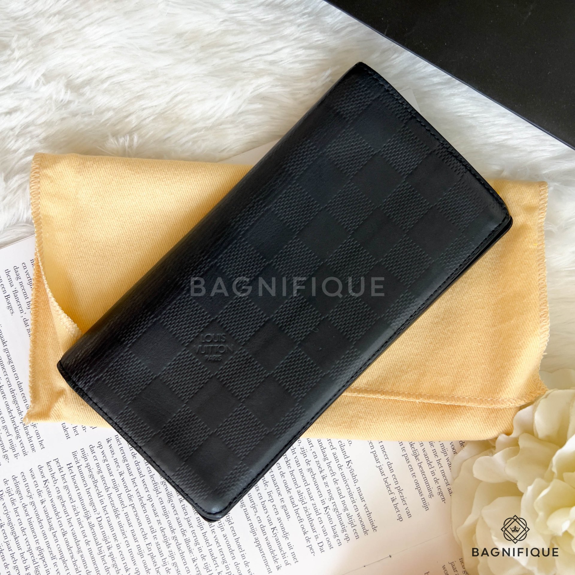 Louis Vuitton Damier Infini Brazza Wallet N63010 Black Leather Pony-style  calfskin ref.971594 - Joli Closet