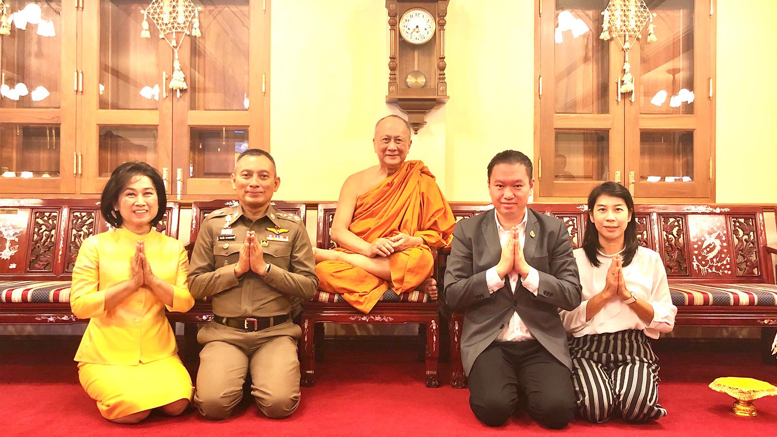 ดร. สิทธิวัตน์ กำกัดวงษ์ ประธานกรรมการบริหาร กลุ่มโรงพยาบาล IMH