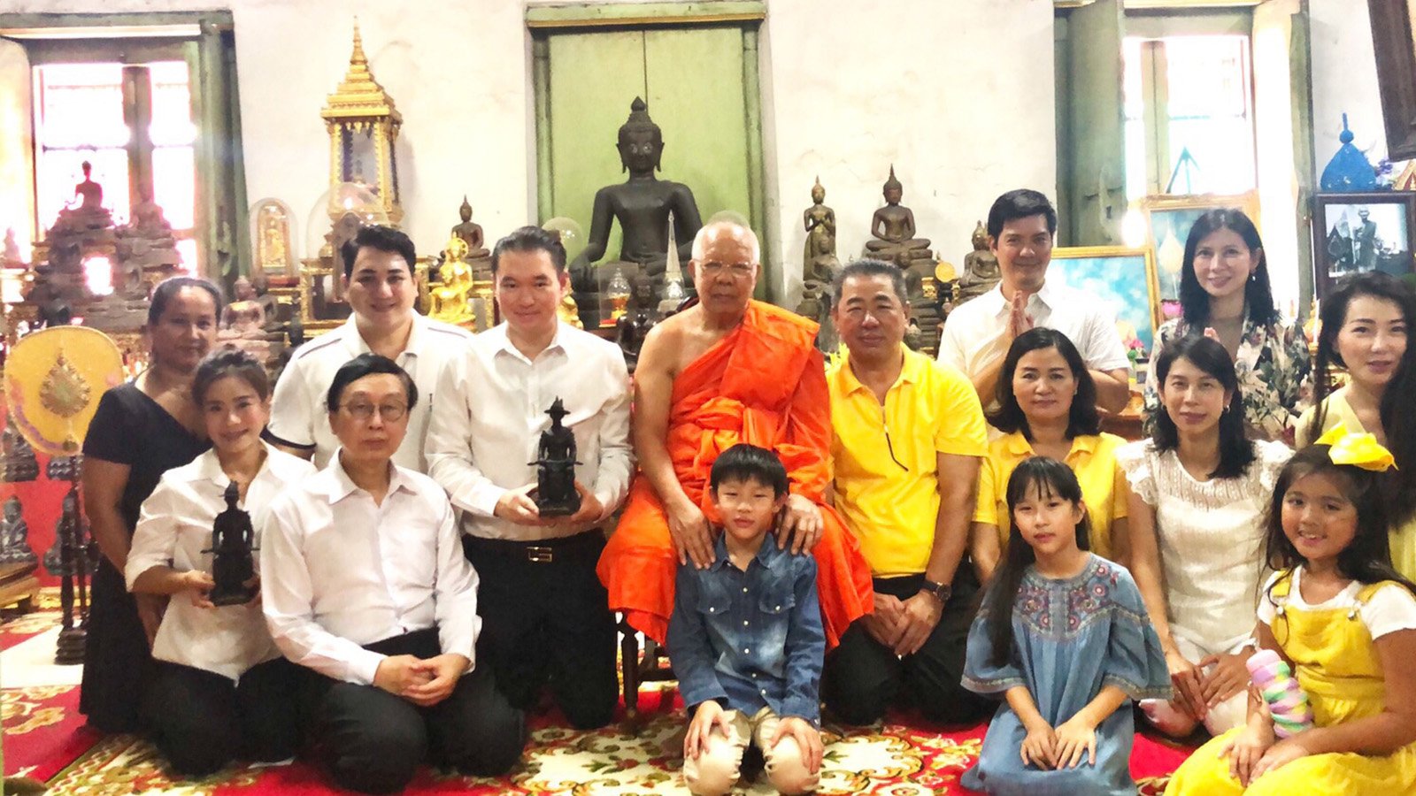 ดร. สิทธิวัตน์ กำกัดวงษ์ ประธานกรรมการบริหาร กลุ่มโรงพยาบาล IMH