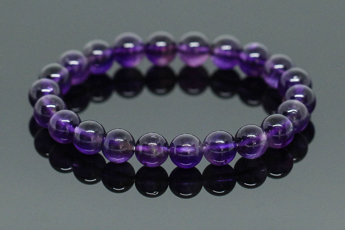 Amethyst (อเมทิส) หินคลายกังวล ช่วยด้านอารมณ์ และการนอนหลับ Amethyst (อเมทิส) หินคลายกังวล ช่วยด้านอารมณ์ และการนอนหลับ