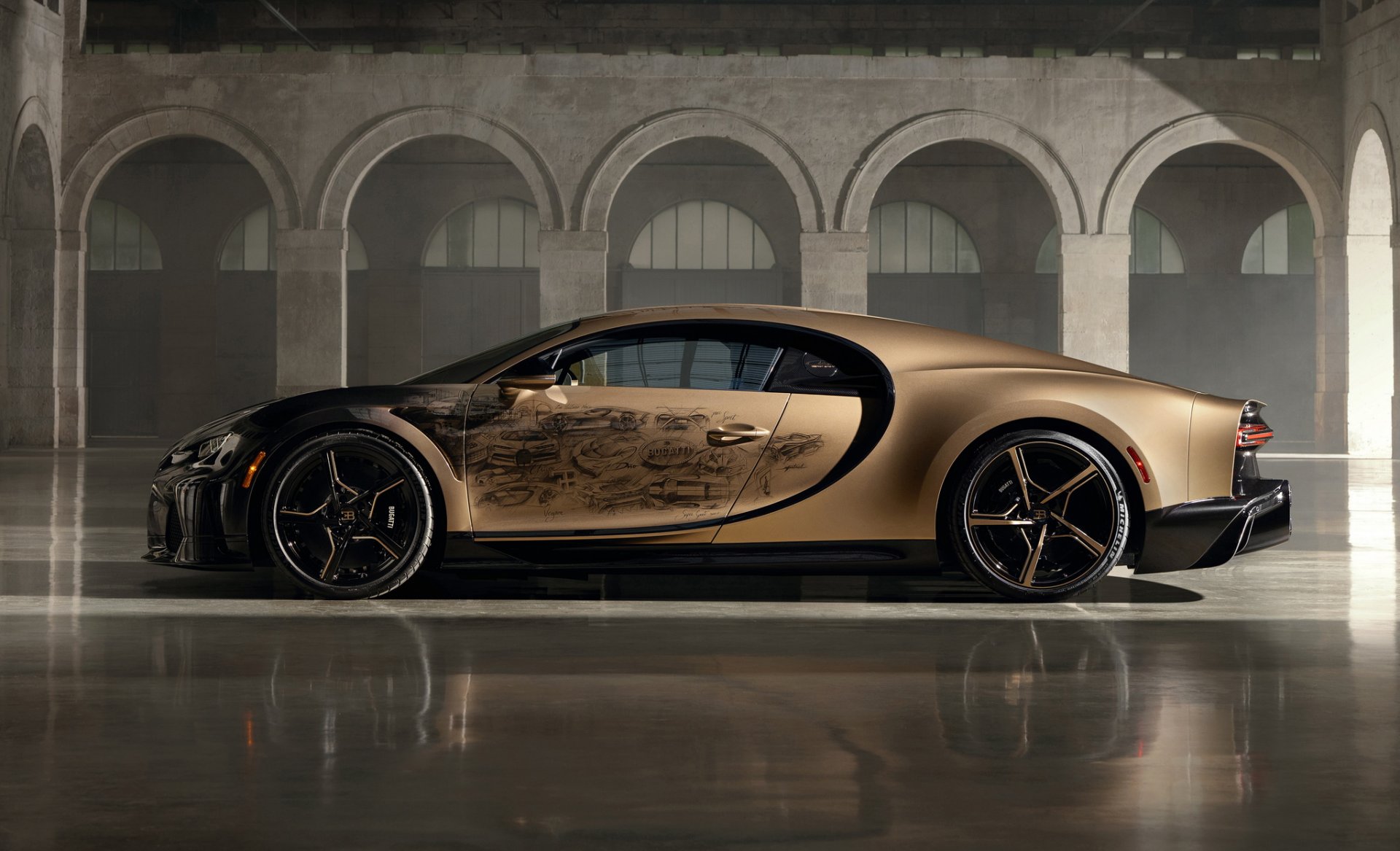 คันเดียวในโลก! Bugatti Chiron Super Sport "Golden Era" พร้อมงานวาดสร้างด้วยมือ