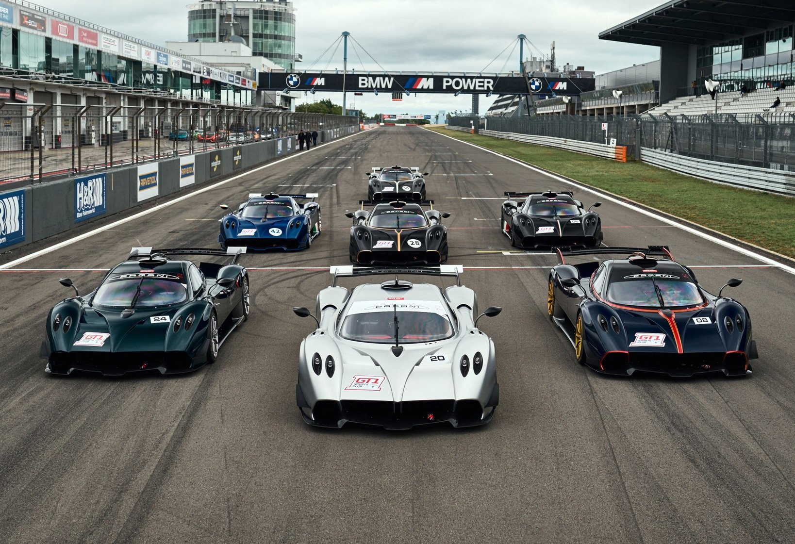 Pagani จัดงาน Track Day แบบส่วนตัวที่ Nürburgring เฉพาะเจ้าของ Huayra R 