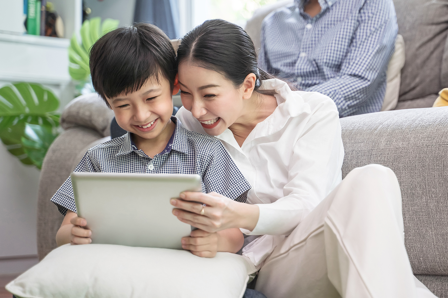 อยากติดเน็ตบ้านต้องเริ่มจากอะไร? เช็กความเร็วที่ใช่แค่ 3 Steps กับ AIS Fibre เร็ว คุ้ม ตรงไลฟ์สไตล์