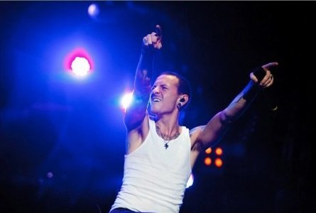AJ สนันสนุน Linkin Park Live in Bangkok