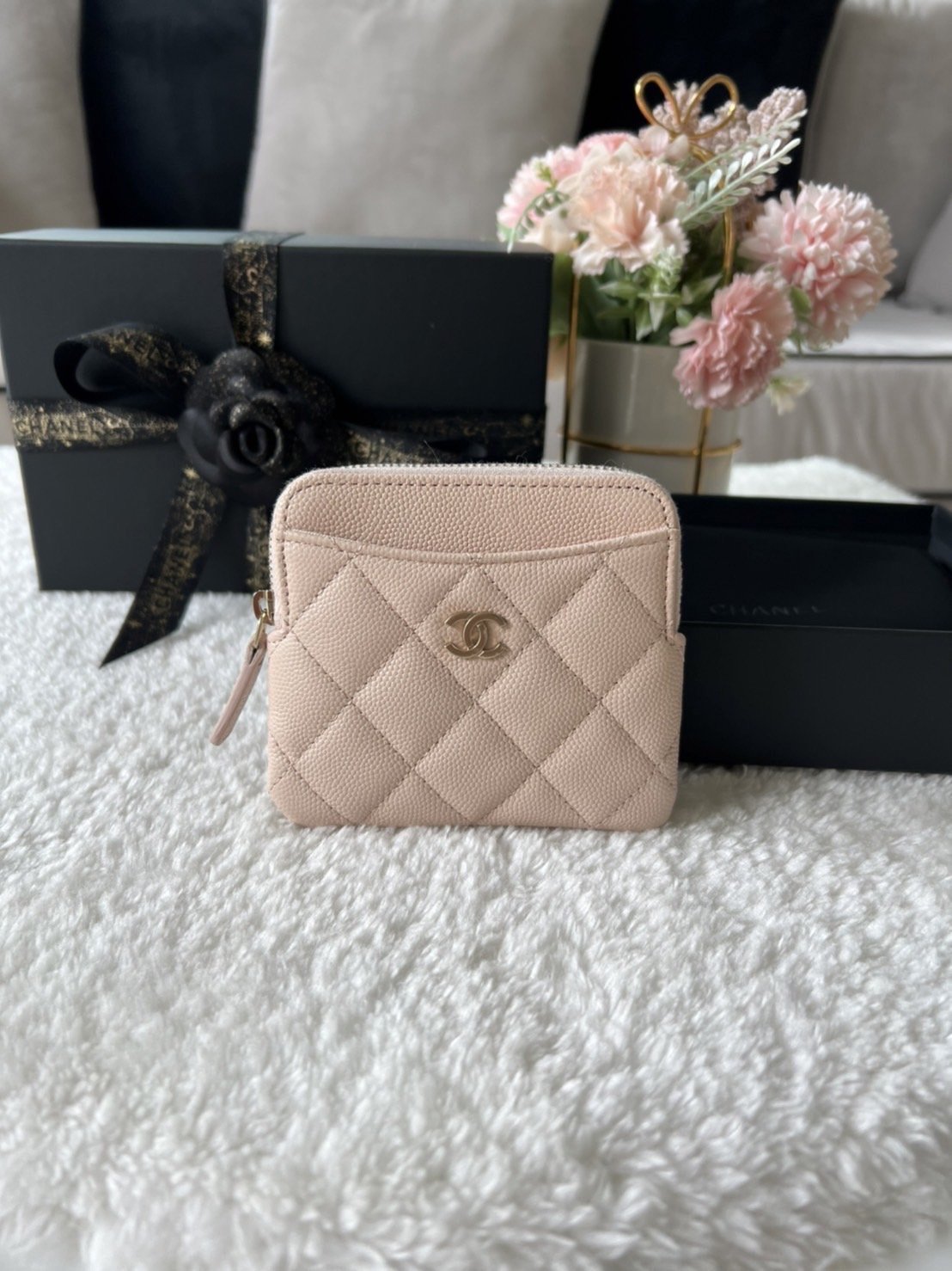 Chanel 19 Zip Cardholder Luxury Bags  Wallets on Carousell