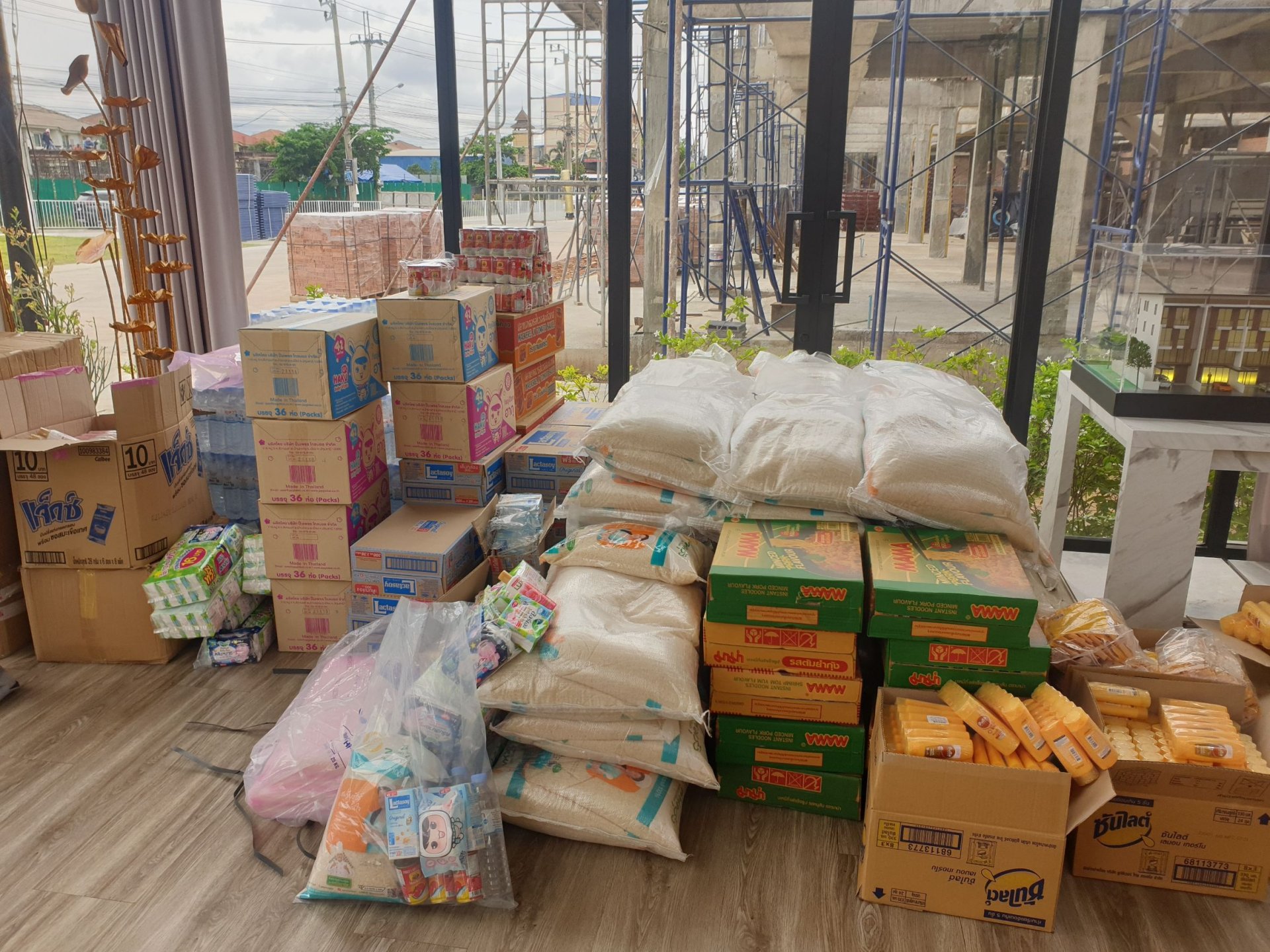 ถุงปันสุข ดีน่า , ถุงปันสุข , สู้โควิท , DENA , อุปกรณ์ห้องน้ำ