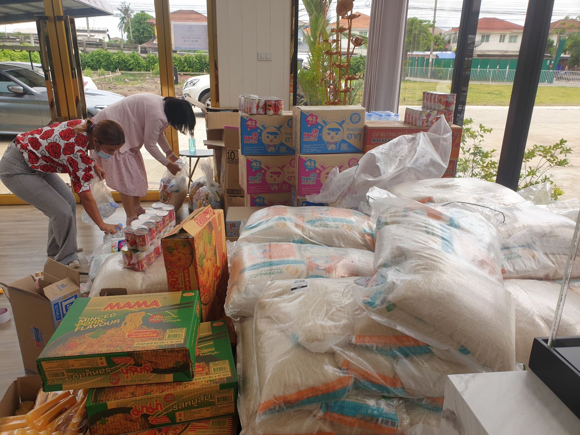 ถุงปันสุข ดีน่า , ถุงปันสุข , สู้โควิท , DENA , อุปกรณ์ห้องน้ำ