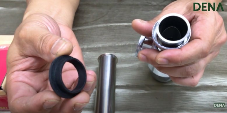 ใส่ปะเก็นยาง ท่อน้ำทิ้ง , ท่อน้ำทิ้งอ่างล้างหน้า , ท่อน้ำทิ้งกระปุก , พีเทป , P-Trap