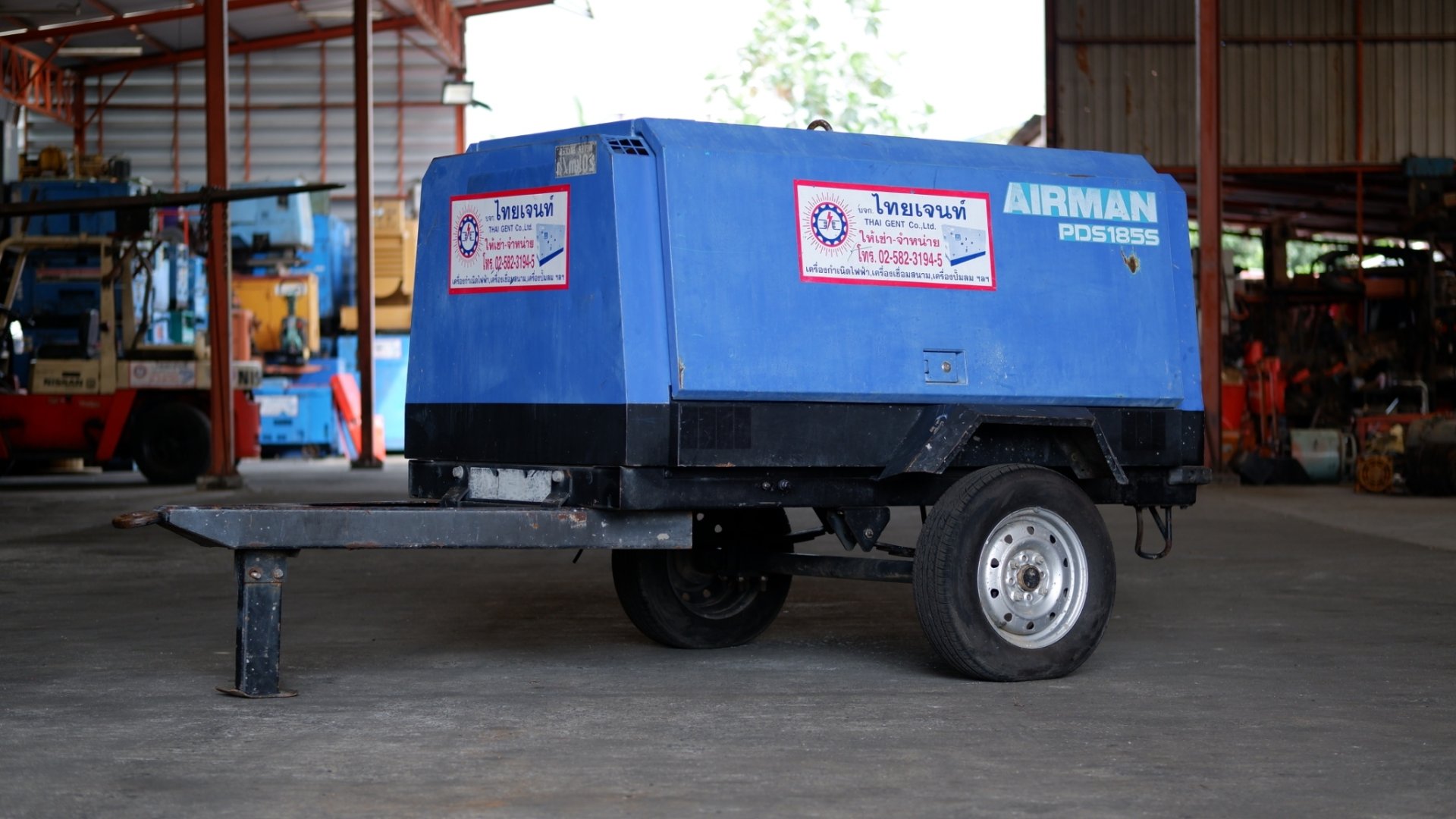 AIR COMPRESSOR with Jackhammer thaigent