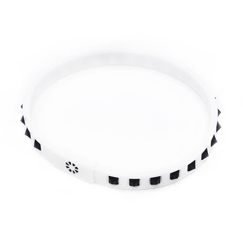 studs line bracelet white