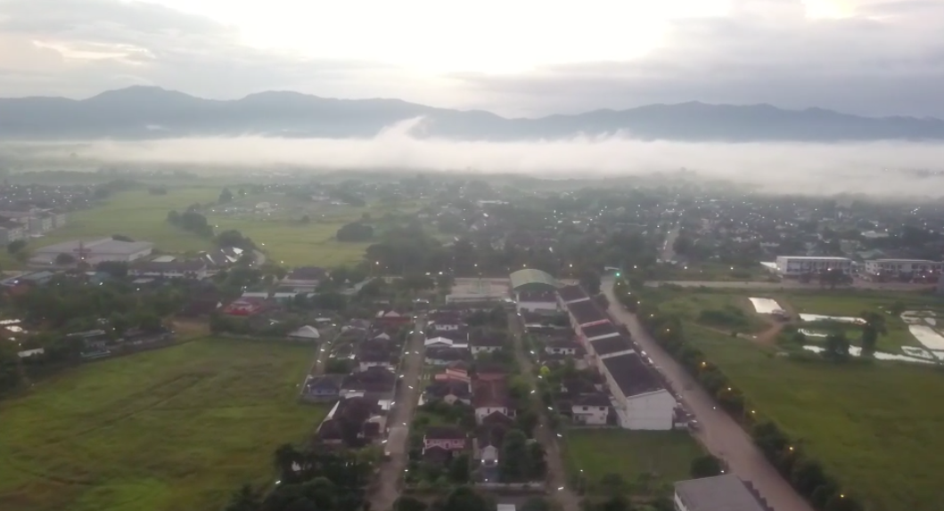 เย็นสบาย หลังฝนตกตลอดทั้งคืน เช้านี้ลำปาง 23 องศา ปภ.-อุตุ เตือนยังมีพายุฝนลมกรรโชกประเทศไทยตอนบน ถึง 2 พ.ค. เกษตรกรควรเฝ้าระวังความเสียหาย